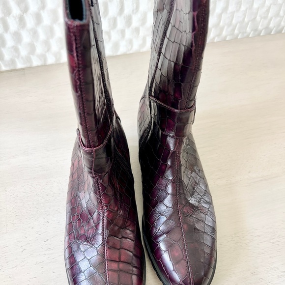Amalfi by Rangoni Women's Pria Ankle Boot Burgandy Size 8.5” Made in Italy NWOT - Picture 11 of 13